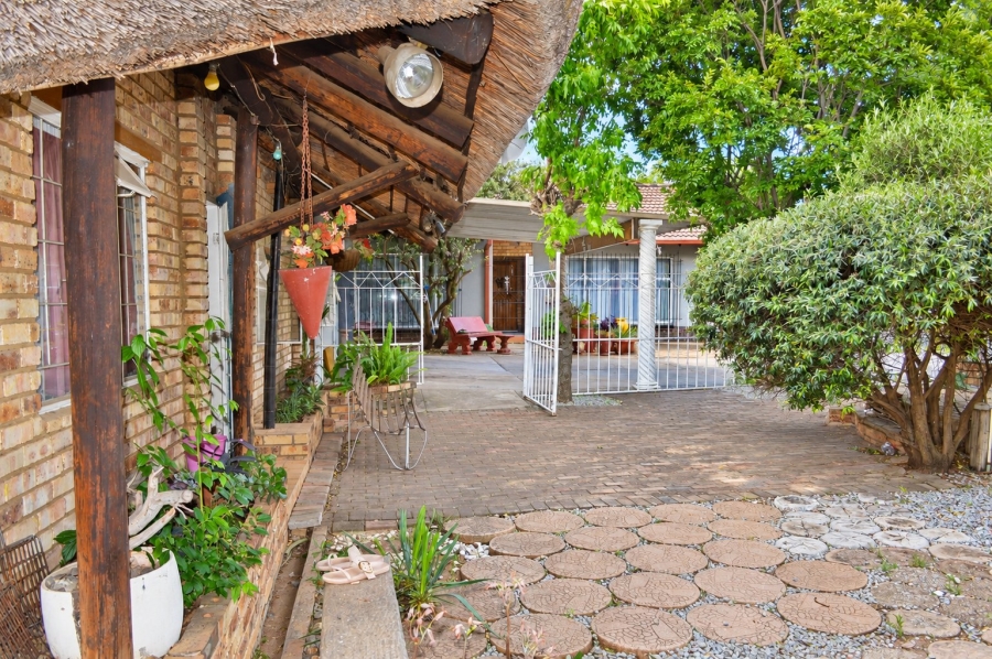 3 Bedroom Property for Sale in Wilkeville North West